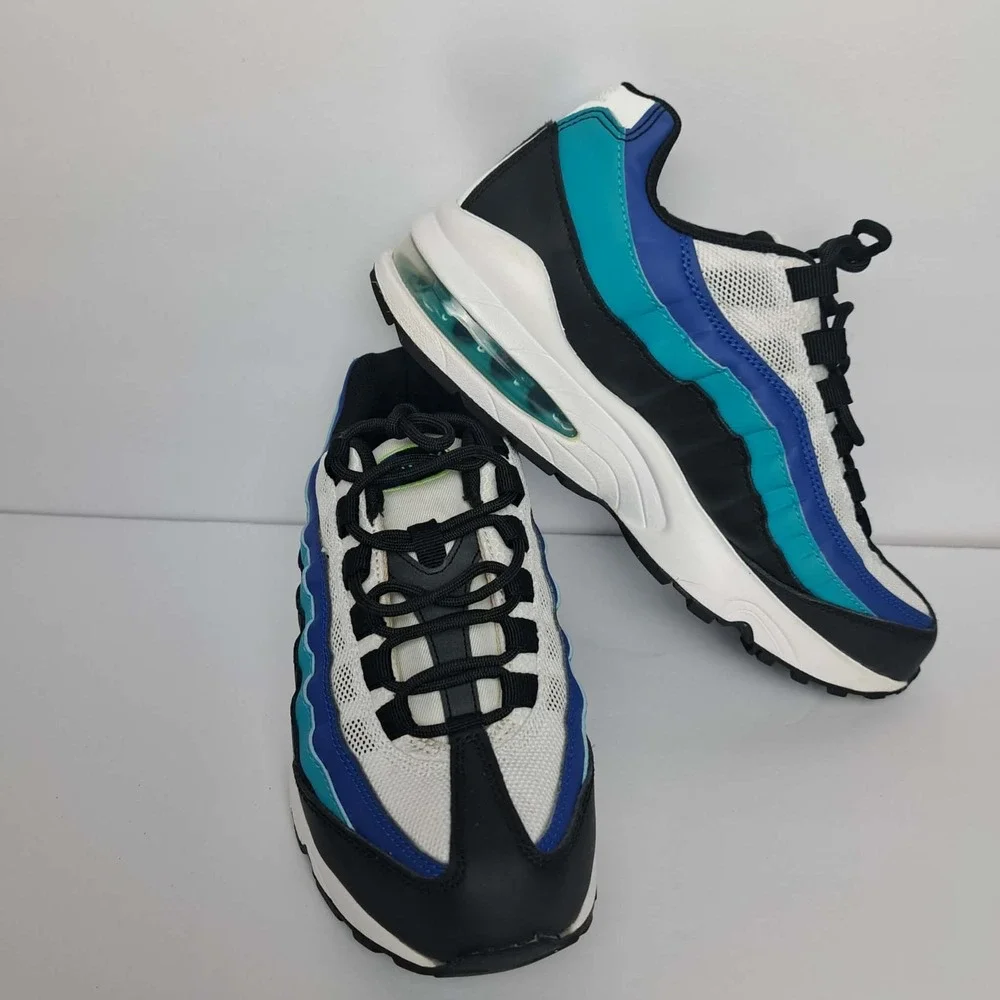 Nike Air Max 95 Sneaker Kids 5.5Y GS Oracle Aqua Comfort Lace Up Walking Shoes
